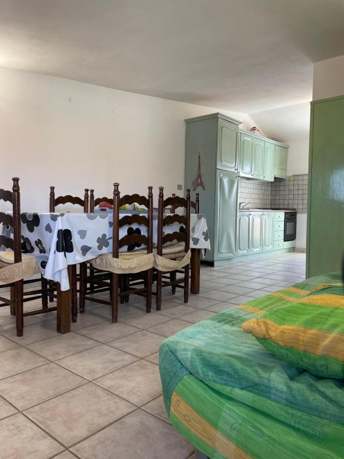 La Casa Di Tonia Apartment La Caletta Bagian luar foto