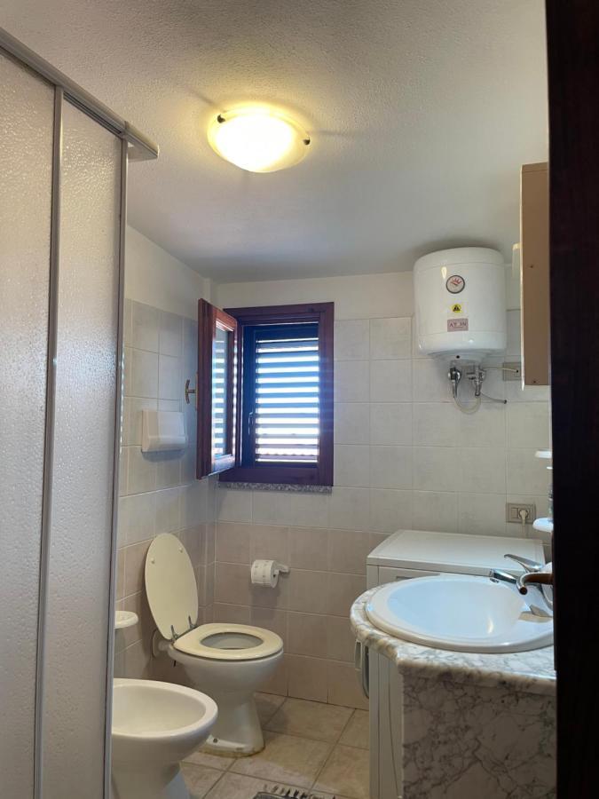 La Casa Di Tonia Apartment La Caletta Bagian luar foto