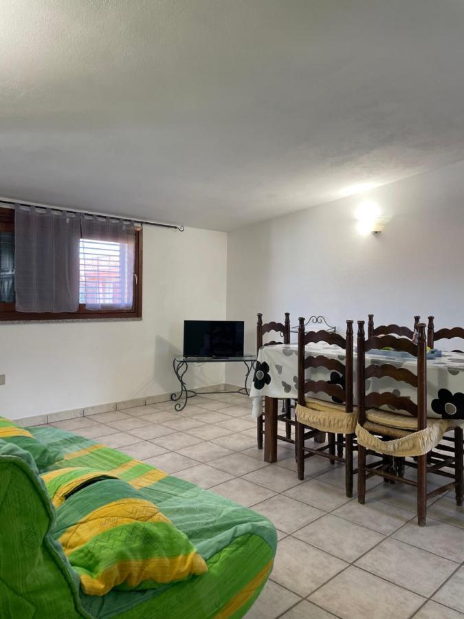 La Casa Di Tonia Apartment La Caletta Bagian luar foto