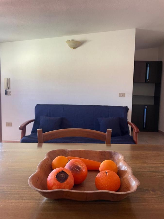 La Casa Di Tonia Apartment La Caletta Bagian luar foto