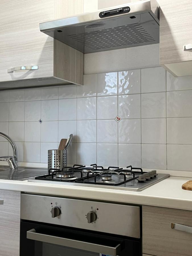 La Casa Di Tonia Apartment La Caletta Bagian luar foto