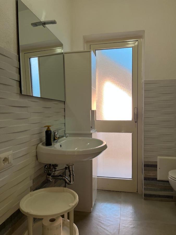 La Casa Di Tonia Apartment La Caletta Bagian luar foto